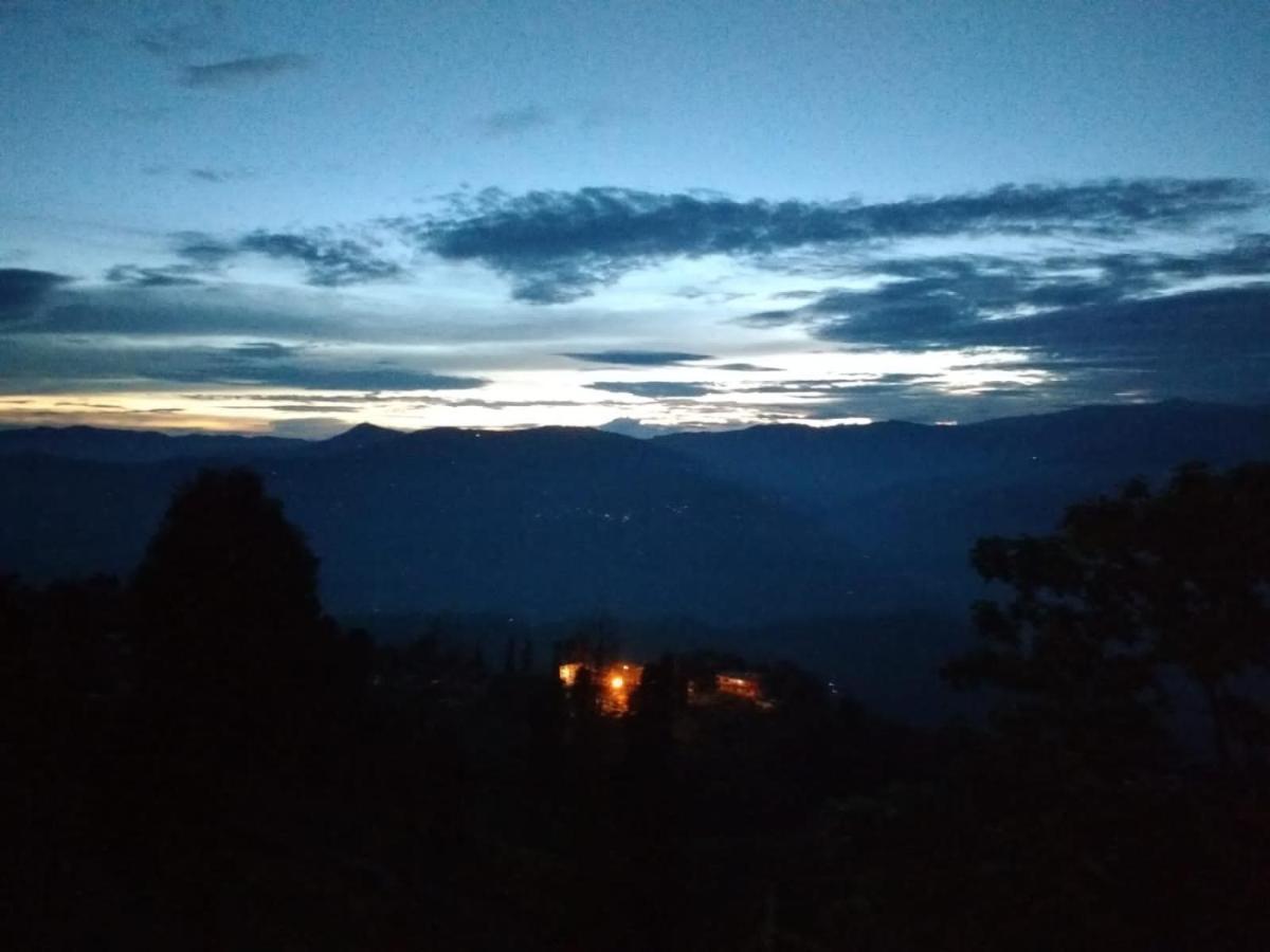 Swabhumi Homestay Kurseong المظهر الخارجي الصورة