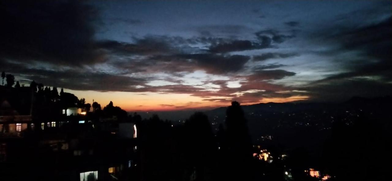 Swabhumi Homestay Kurseong المظهر الخارجي الصورة