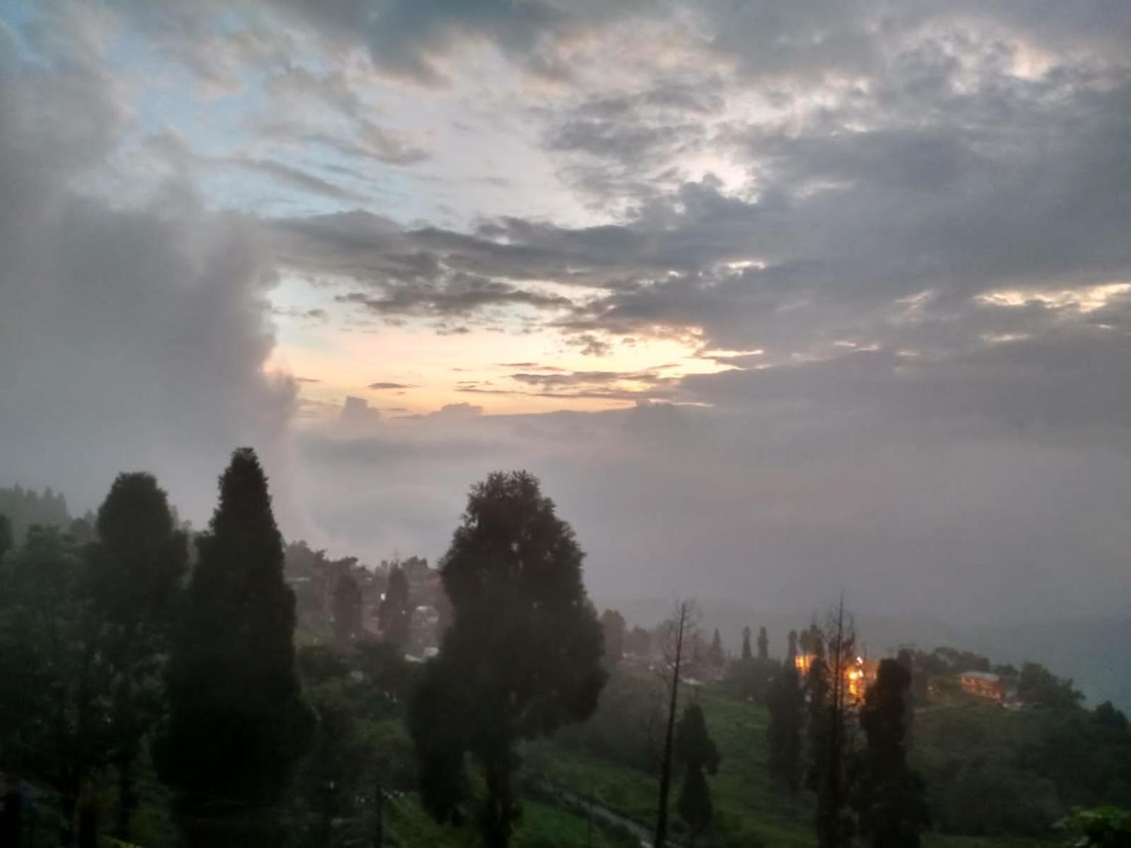 Swabhumi Homestay Kurseong المظهر الخارجي الصورة